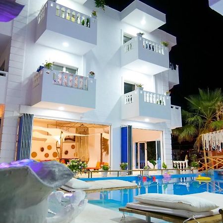 Relax Hotel Ксаміл Екстер'єр фото