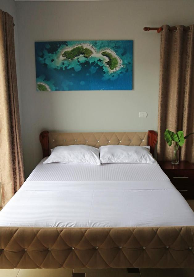 Relax Hotel Ксаміл Екстер'єр фото
